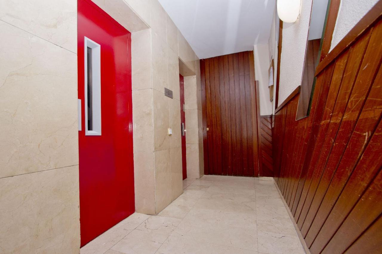 Barcelona City North Hostal Luaran gambar