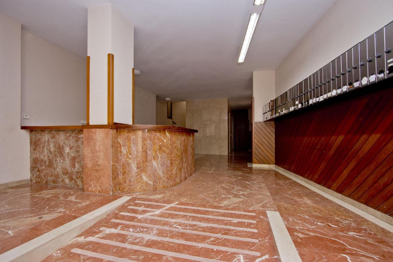 Barcelona City North Hostal Luaran gambar