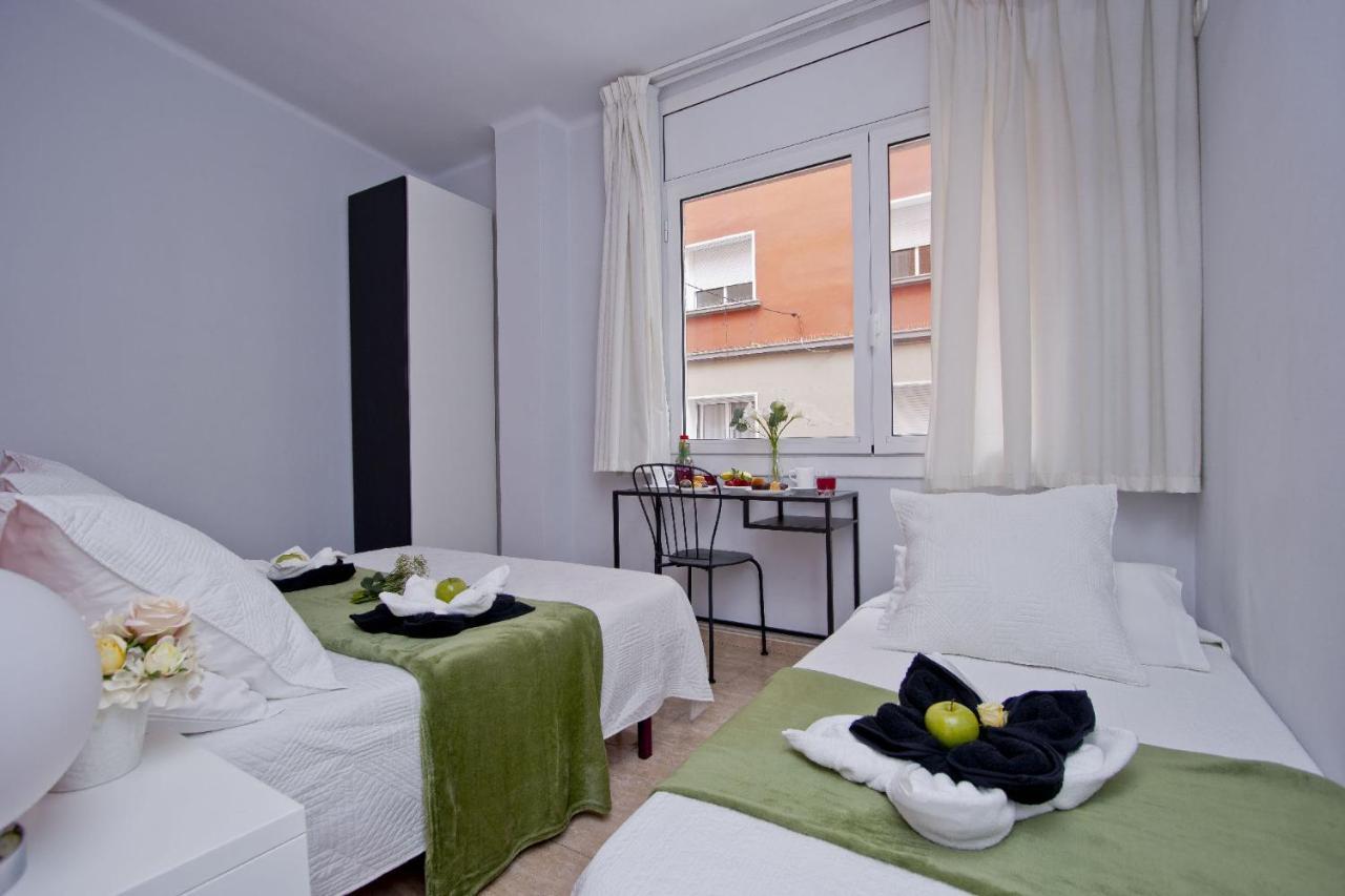 Barcelona City North Hostal Luaran gambar