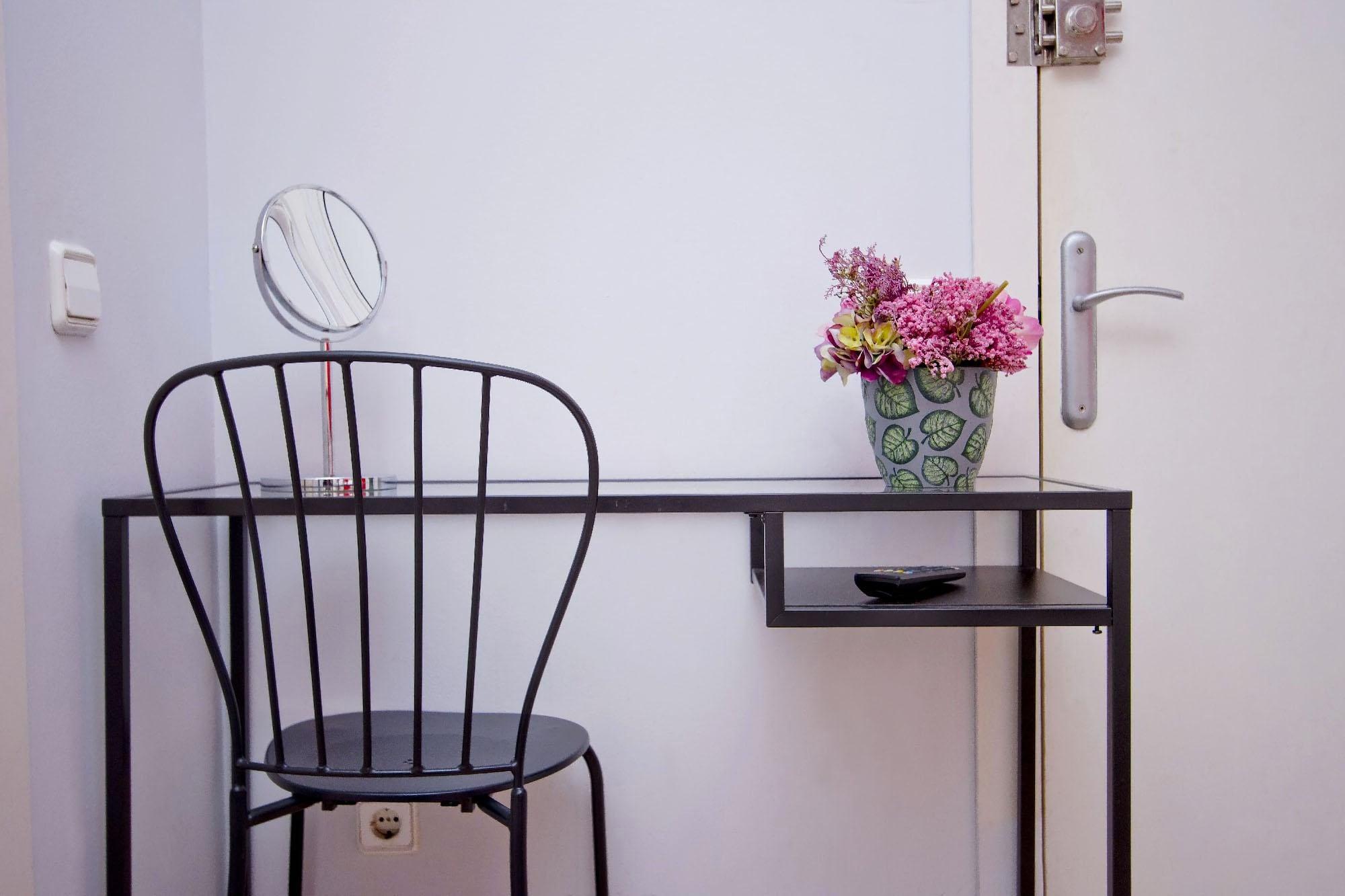 Barcelona City North Hostal Luaran gambar